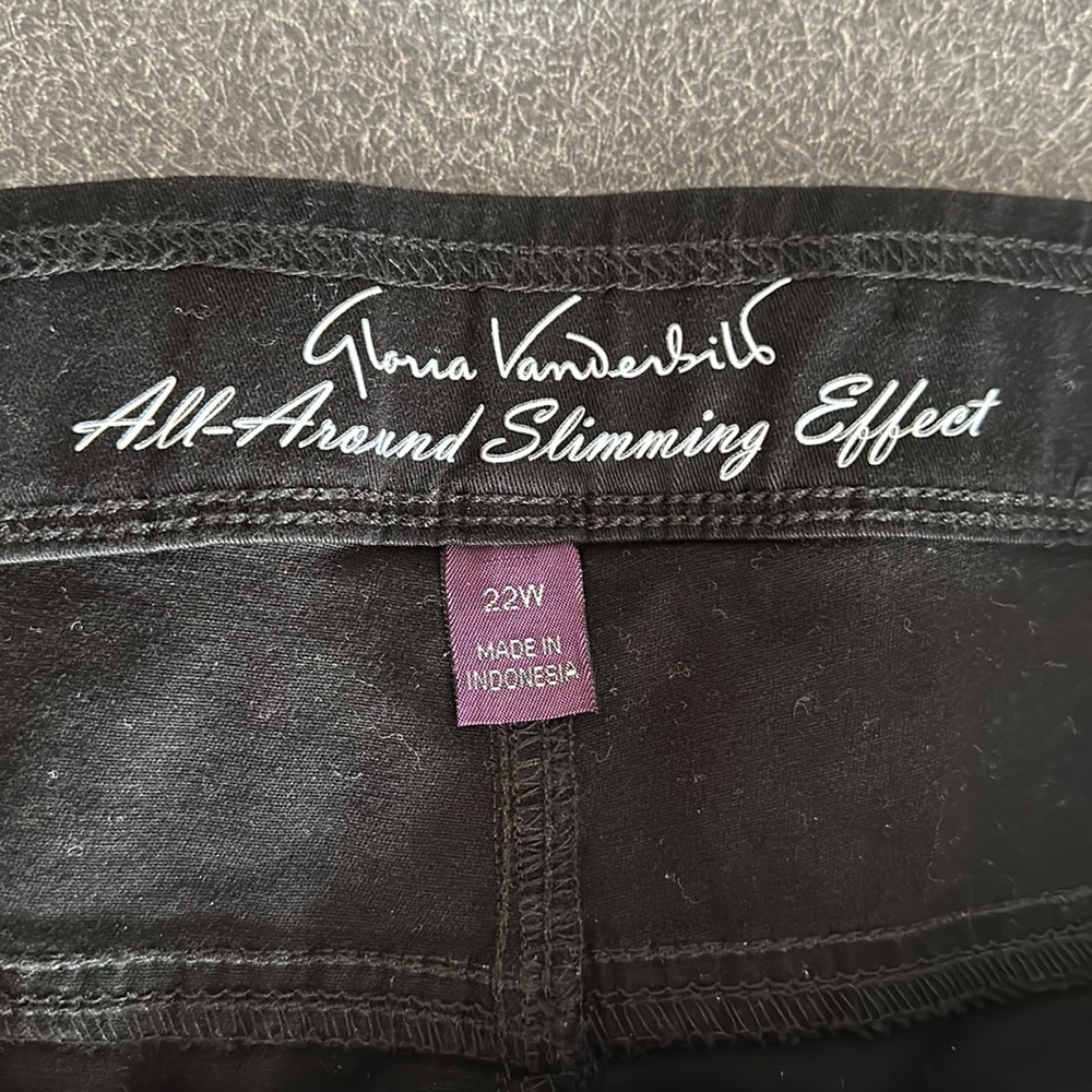 Women’s Glora Vanderbilt pull on jeggings; size 22W - Picture 5 of 10